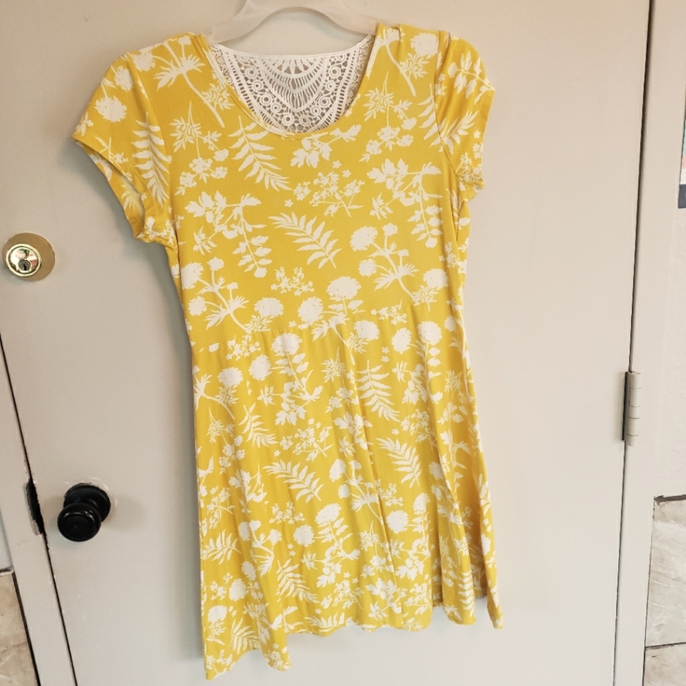 medium ladies casual dress